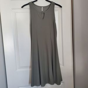 Green sleaveless t-shirt dress
